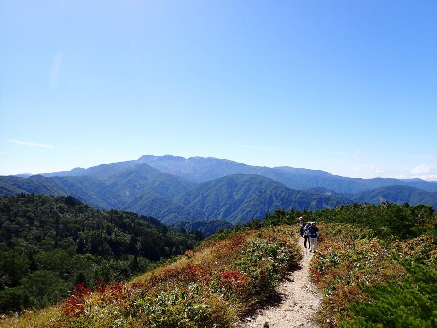 三方岩岳から望む白山2025年9月27日